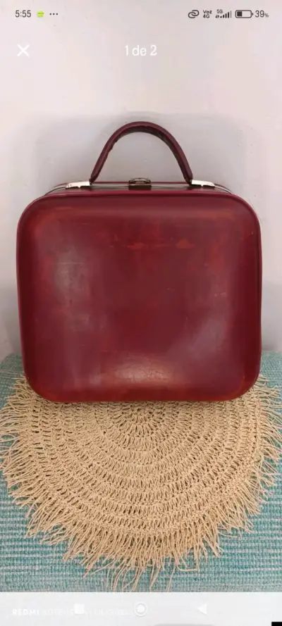 Maletín vintage de cuero rojo - miniatura 1