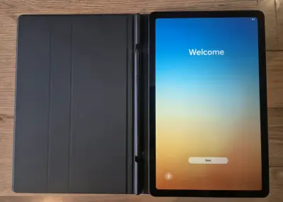 Galaxy Tab S6 Lite con funda y lápiz digital - miniatura 1