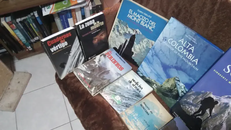 Colección de libros de montañismo y alpinismo - 2