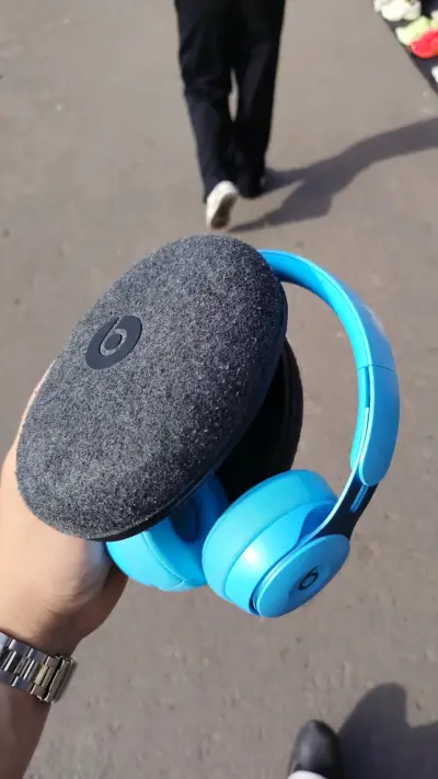 Audífonos Beats inalámbricos azules - miniatura 2