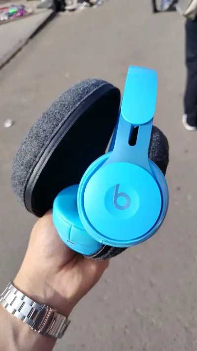 Audífonos Beats inalámbricos azules - miniatura 3