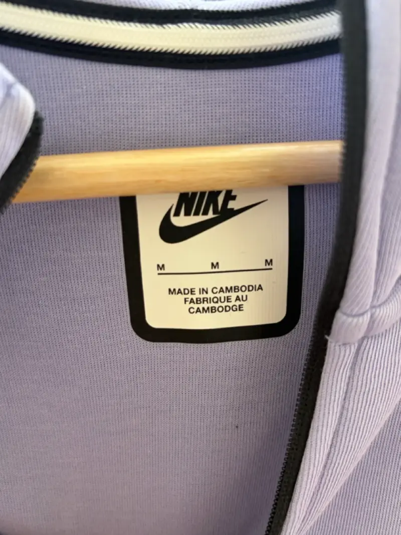 Chaqueta deportiva lila con cierre - 2