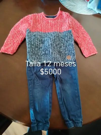 Conjunto de bebé tejido y jeans talla 12 meses - miniatura 1