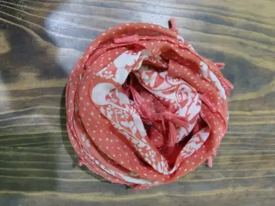 Pañuelo naranjo con estampado floral - miniatura 1