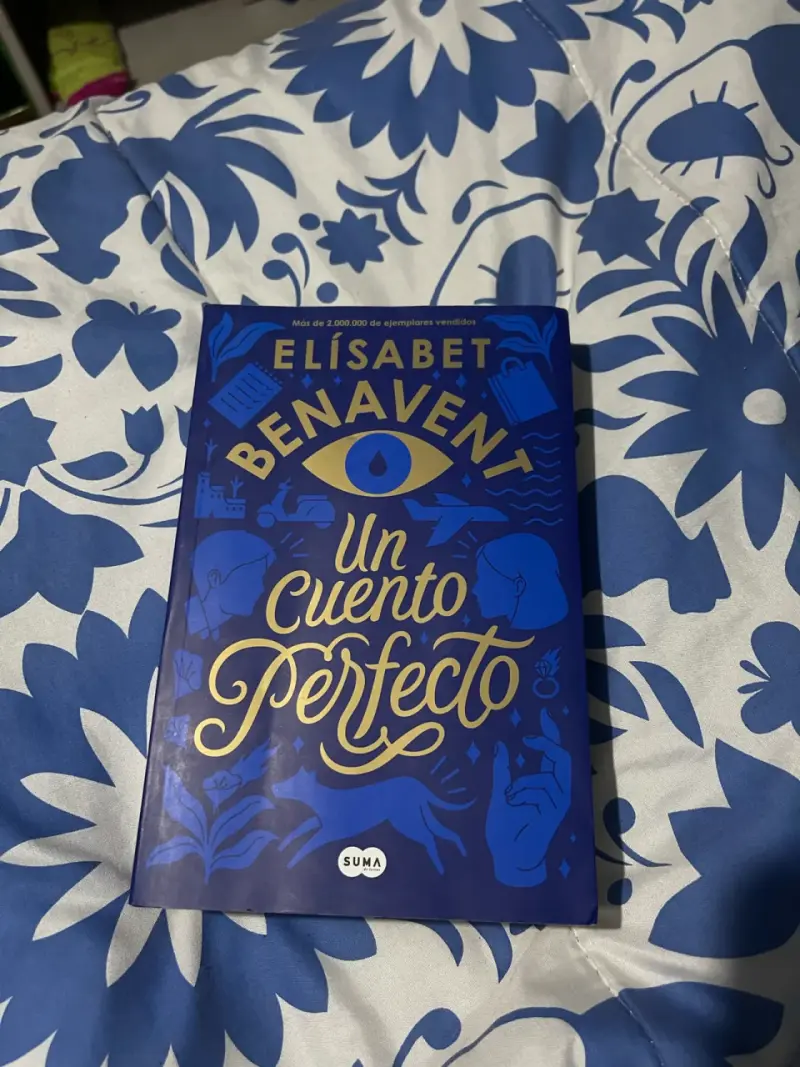 Libro 'Un cuento perfecto' de Elísabet Benavent