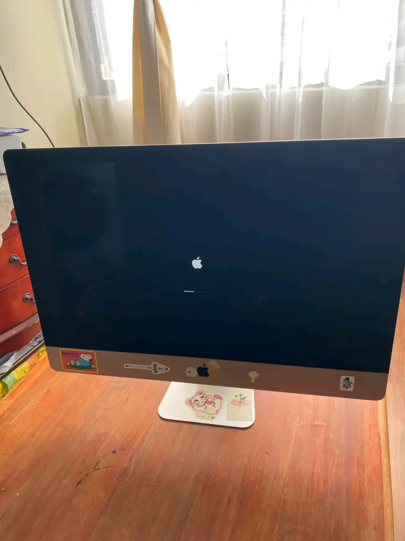 iMac Apple retina de 27 pulgadas, 2019 - 3