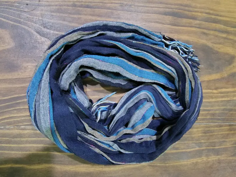 Pañuelo de lana a rayas multicolor - 1