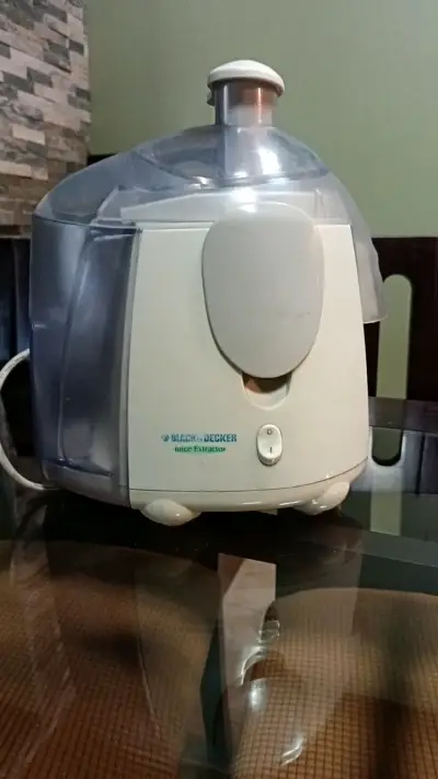 Extractor de jugos Black & Decker - miniatura 1