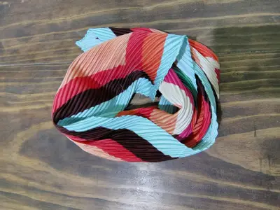 Pañuelo plisado multicolor - miniatura 1