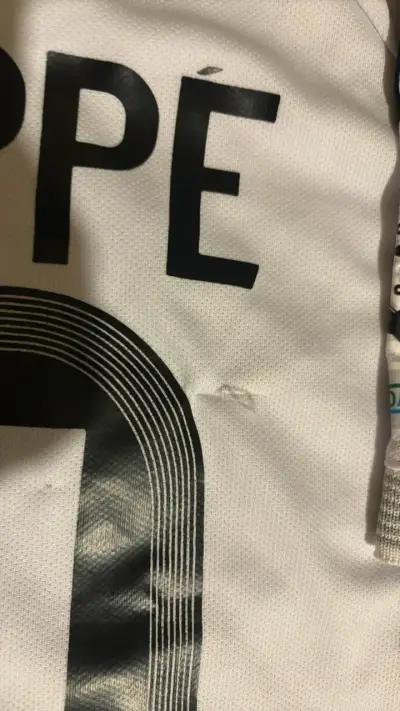 Camiseta Real Madrid Niño con detalle - miniatura 4