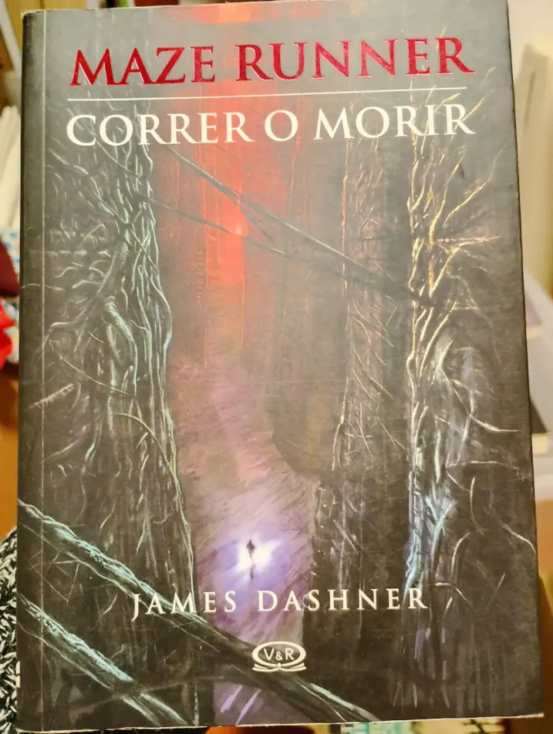 Libro Maze Runner: Correr o Morir de James Dashner - 1