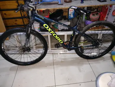 Bicicleta Oxford montaña azul con suspensión - miniatura 5