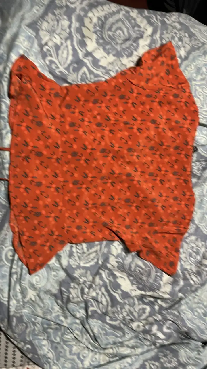 Blusa naranja estampada de flores - 2
