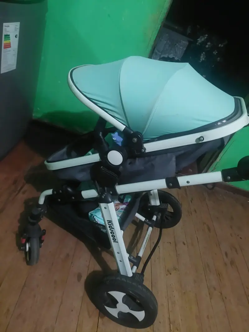 Coche de bebé Kidscool plegable - 2