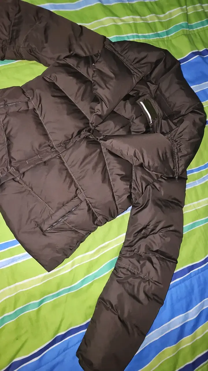 Chaqueta marrón de plumas - 1