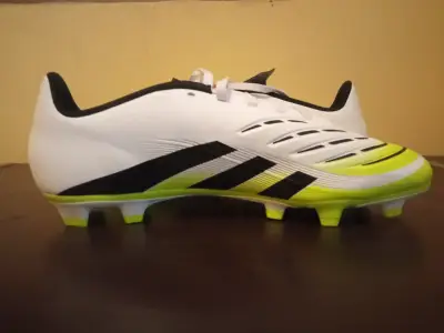 Botines de fútbol Adidas Predator blancos y negros - miniatura 4