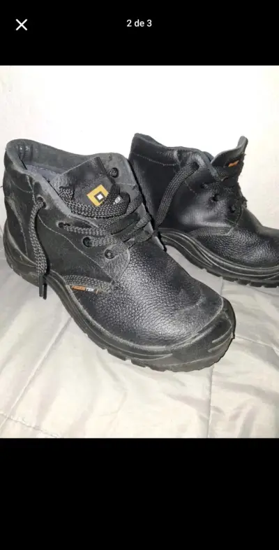 Botas de seguridad negras para trabajo - miniatura 2