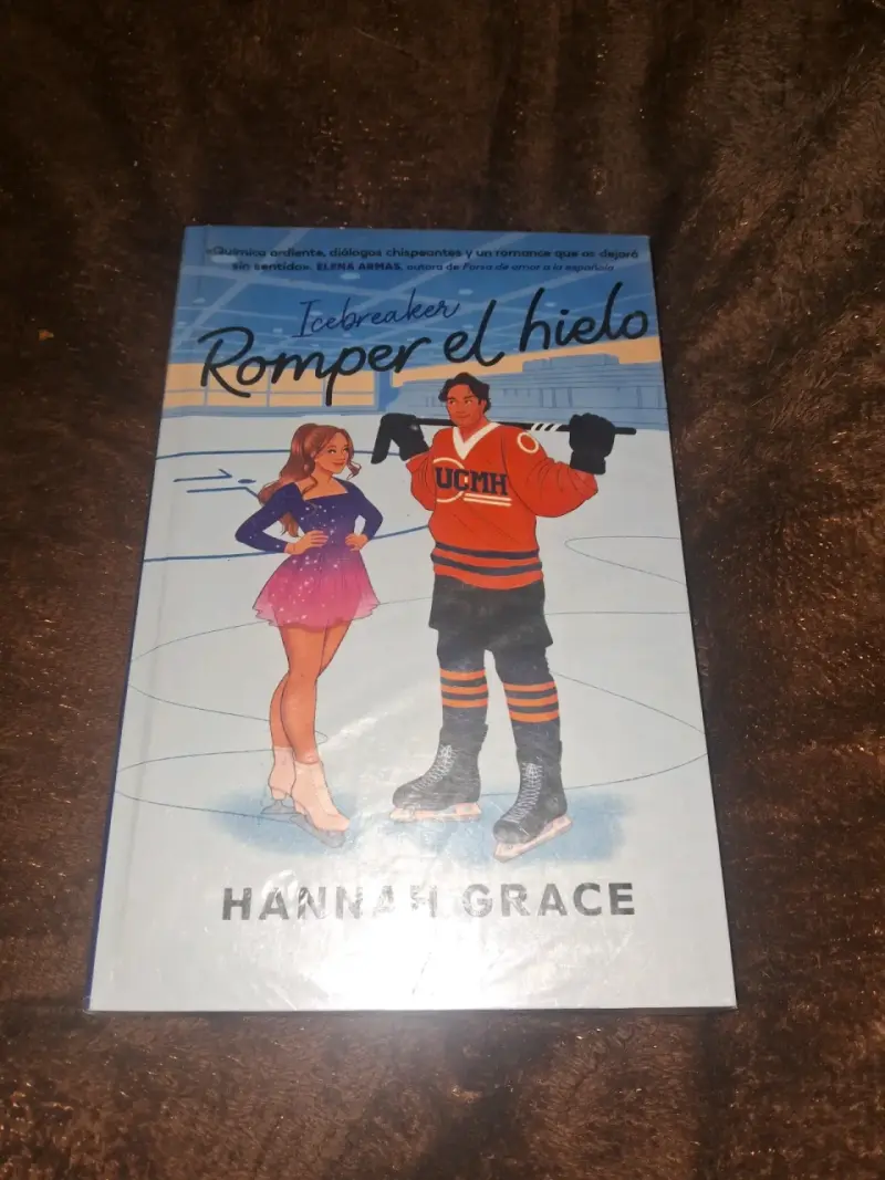 Libro 'Romper el hielo' de Hannah Grace - 1