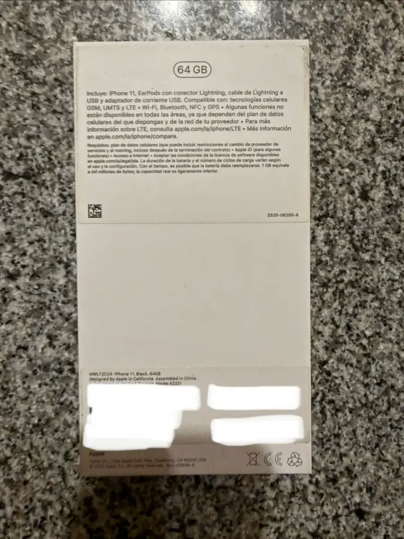 iPhone 11 negro en caja original - 3