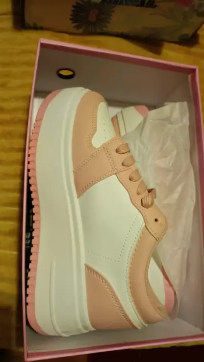Zapatillas deportivas rosa y blanco talla 37 - miniatura 2