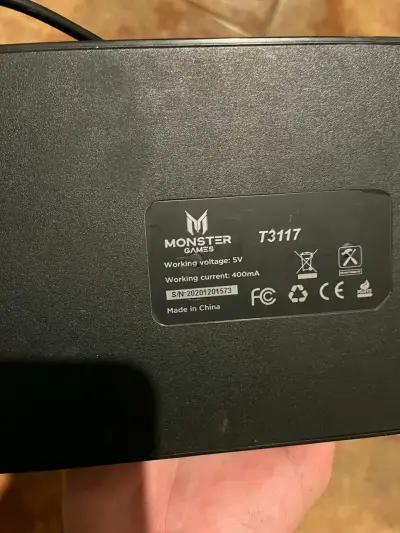 Teclado mecánico Monster negro con cable - miniatura 2