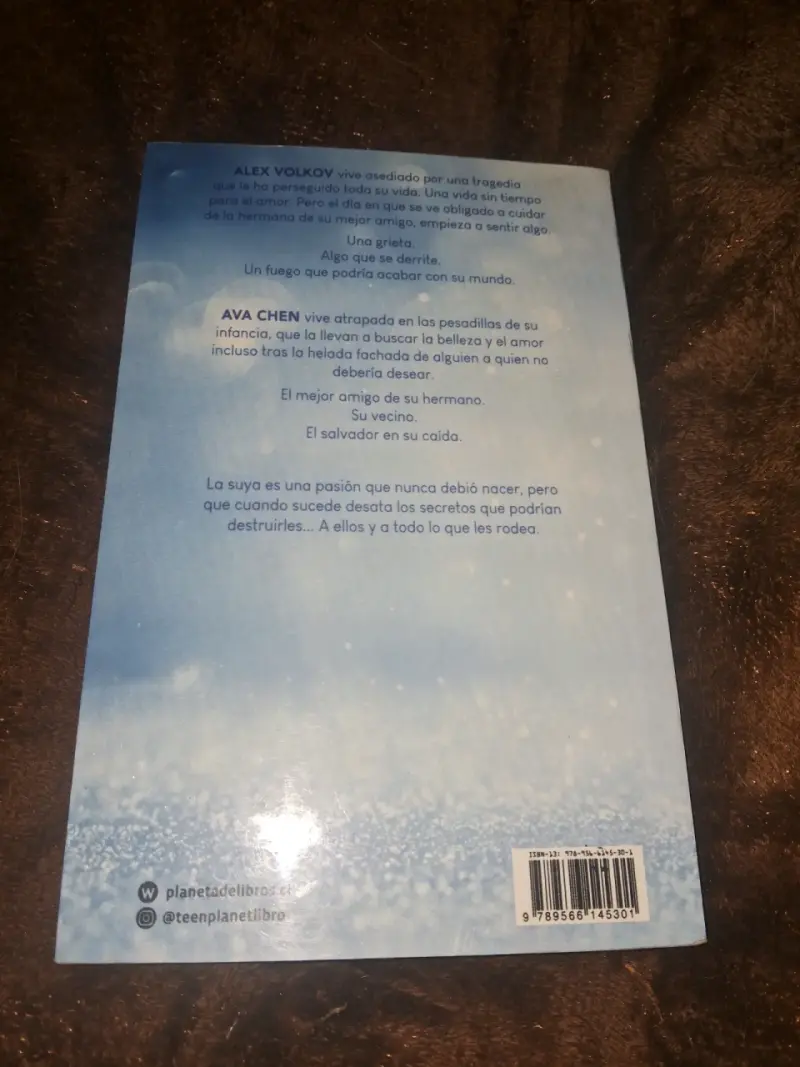 Libro 'Twisted Love' de Ana Huang - 2