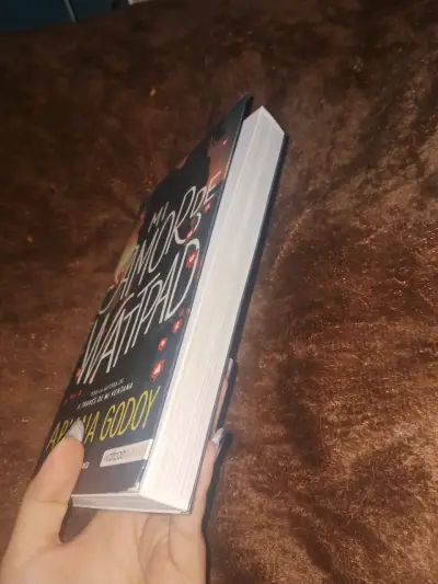 Libro 'Mi Amor de Wattpad' de Ariana Godoy - miniatura 4