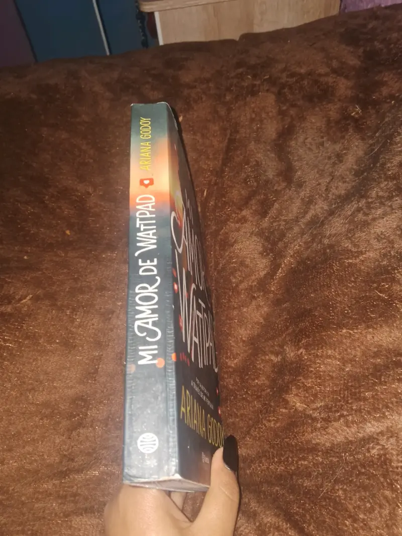 Libro 'Mi Amor de Wattpad' de Ariana Godoy - 5