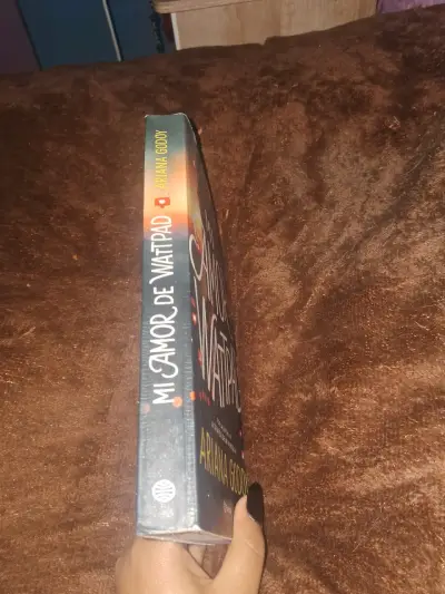 Libro 'Mi Amor de Wattpad' de Ariana Godoy - miniatura 5