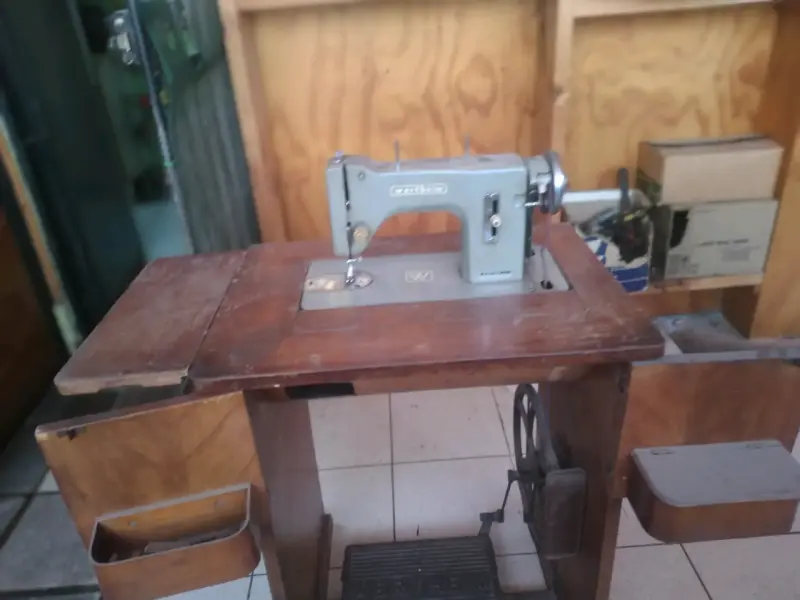 Máquina de coser Wertheim Rápida 180 vintage - 5