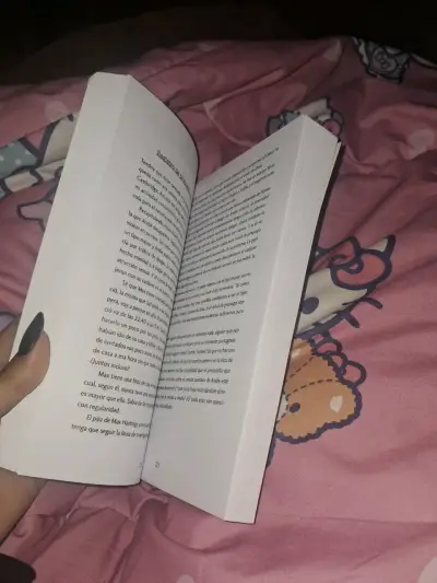 'Asesinato para principiantes' de Holly Jacks - miniatura 2