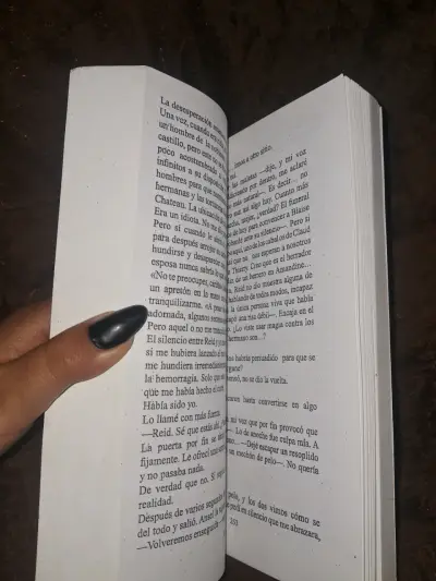 Libro 'Asesino de Brujas: Los Hijos del Rey' - miniatura 2