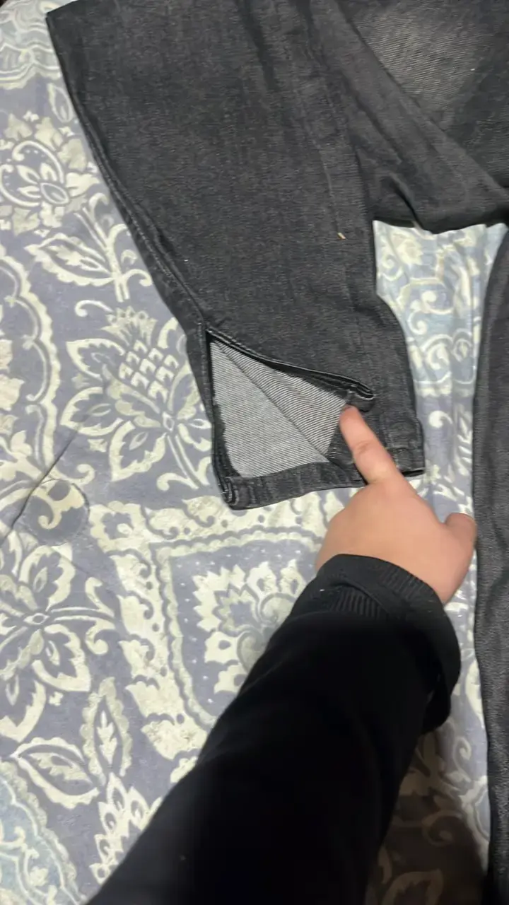 Jeans negros para mujer en buen estado - 2