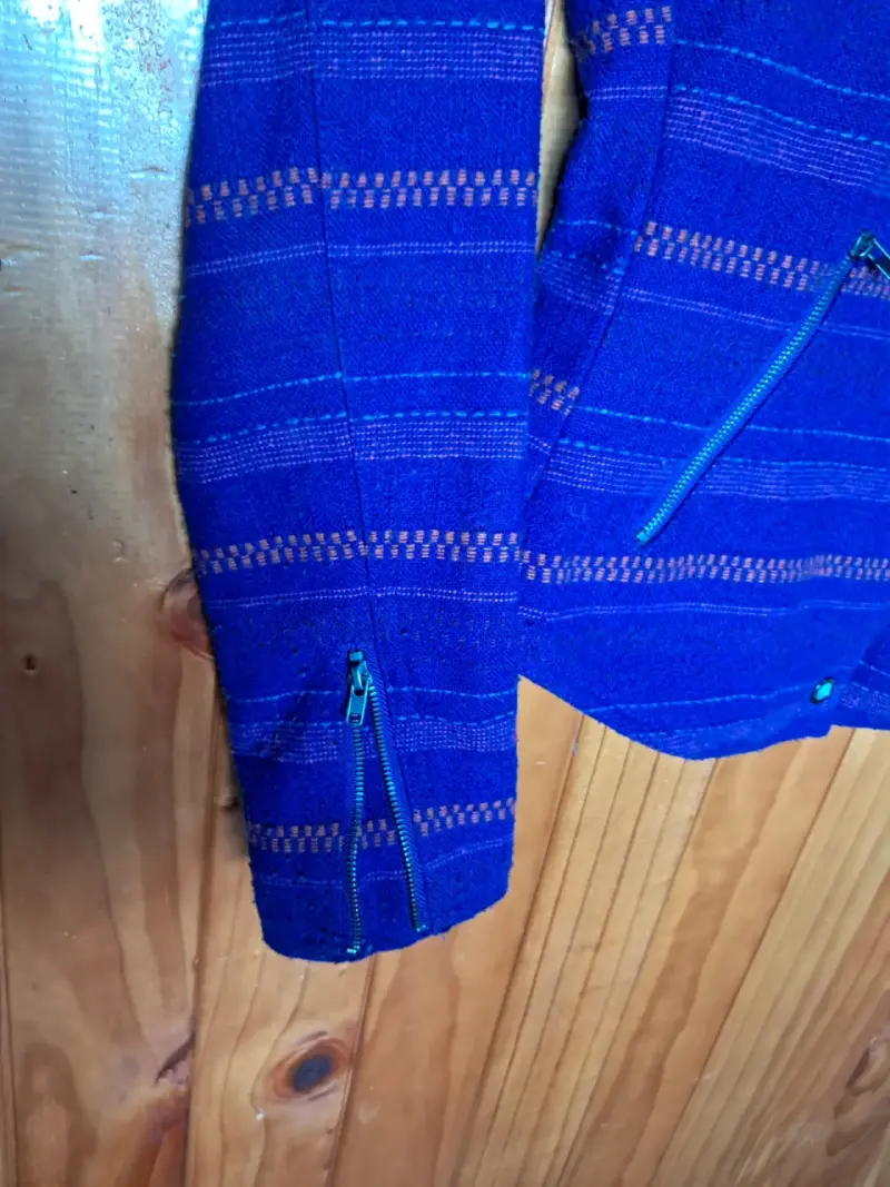 Chaqueta azul con diseño a rayas Maui - 3