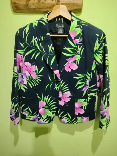 Blazer floral talla M - miniatura 1