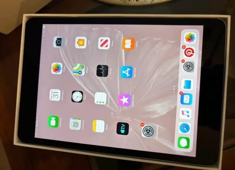 Tablet Apple iPad mini 16GB Wi-Fi - 4