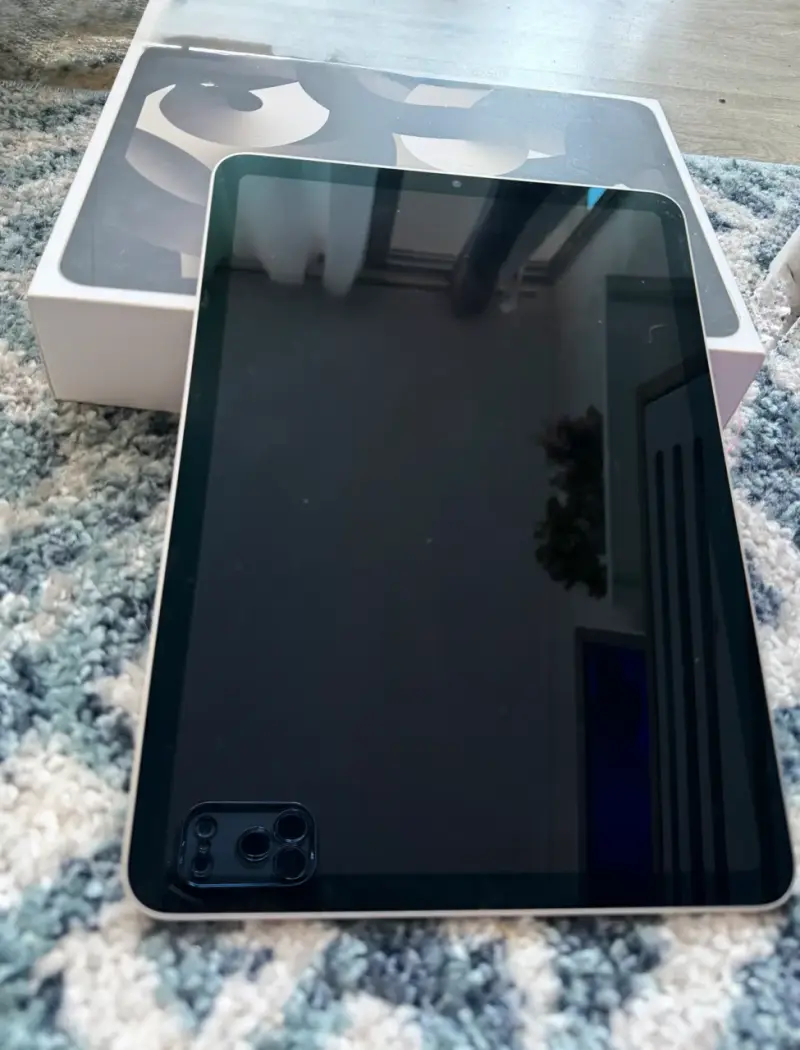 iPad Air M1 5ta Generación 64 gb con caja - 3