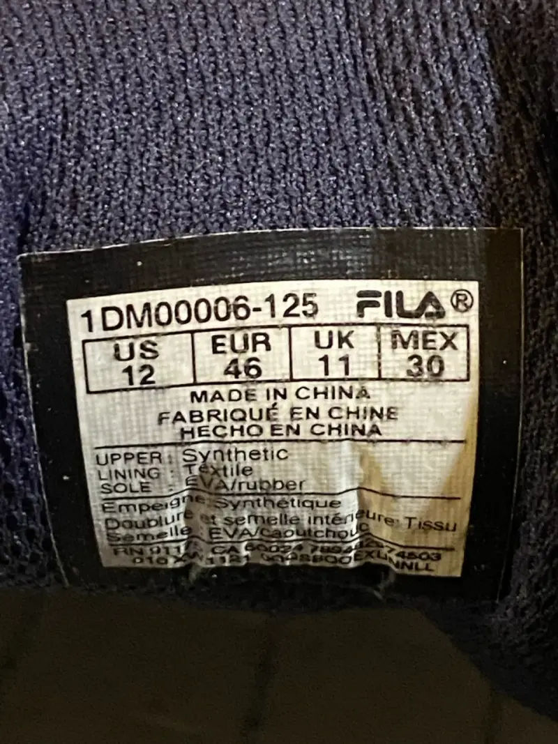 Zapatillas deportivas Fila blancas y rojas - 4