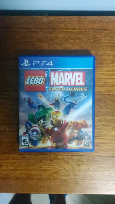 Juego PS4 LEGO Marvel Super Heroes - miniatura 1