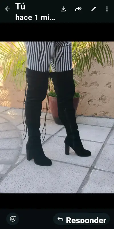 Botas negras de gamuza hasta la rodilla - miniatura 3