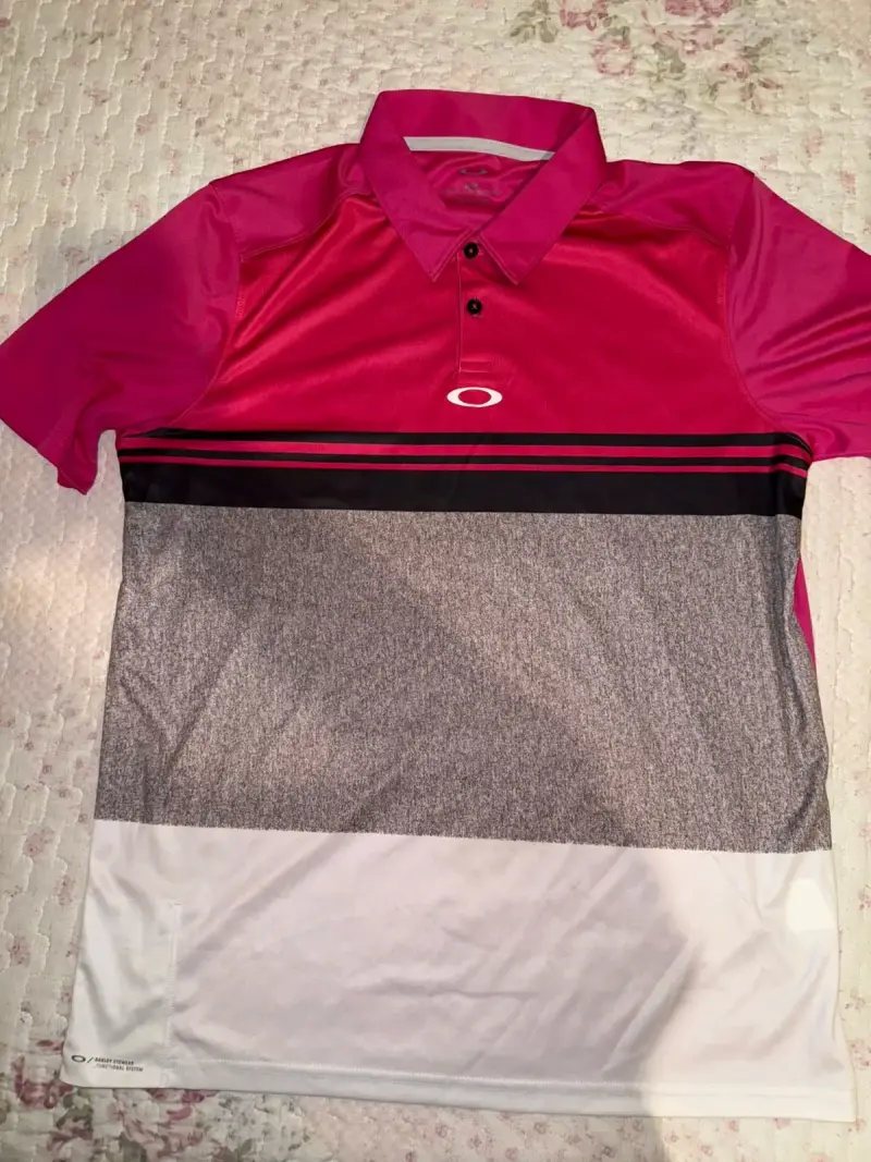 Polera deportiva Oakley multicolor para hombre - 1