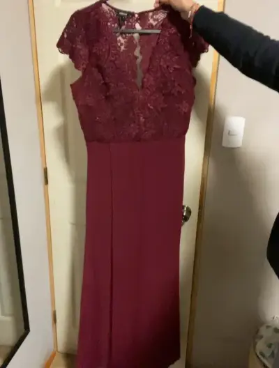 Vestido largo de encaje burdeo - miniatura 1