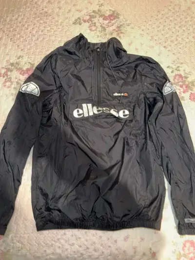Cortavientos negro Ellesse con capucha - miniatura 3