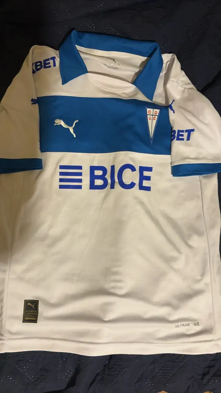 Camiseta Universidad Católica