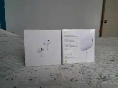 Audífonos Inalambricos nuevos en caja sellada - miniatura 2
