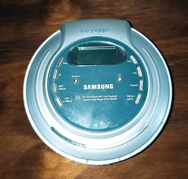 Reproductor de CD Samsung MCD-HM200 portátil - 1