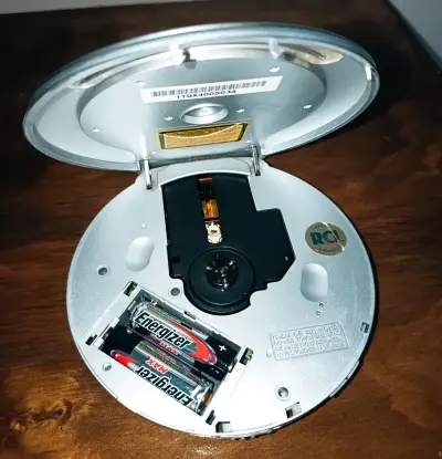 Reproductor de CD Samsung MCD-HM200 portátil - miniatura 2