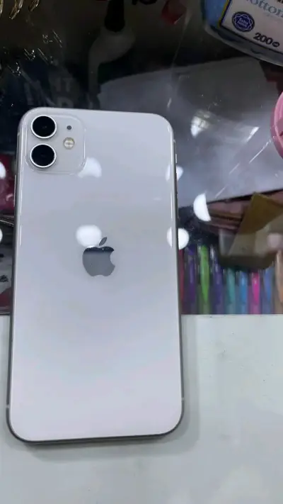 Vendo iPhone 11 64 GB original Apple. - miniatura 2