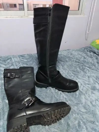 Botas de tela bordadas en azul - miniatura 2