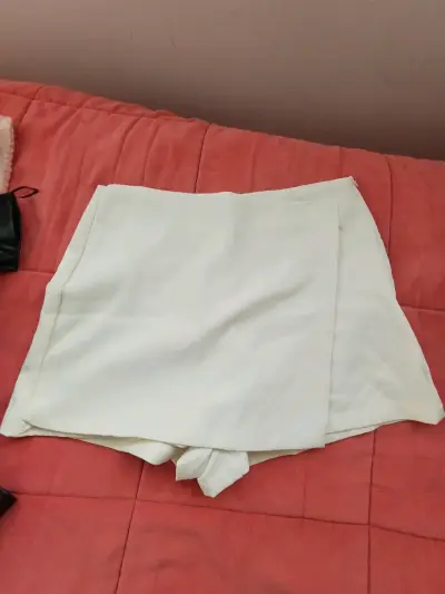 Falda pantalón blanca elegante - miniatura 1